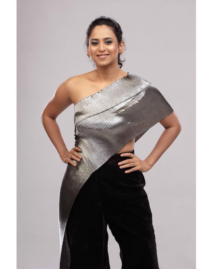 या मालिकेने आणि यातील कलाकारांनी सर्वच प्रेक्षकांवर भुरळ पडली होती, यातूनच एक चेहरा समोर आला तो म्हणजे स्वानंदी टिकेकर. (photo: swananditikekar/ig)