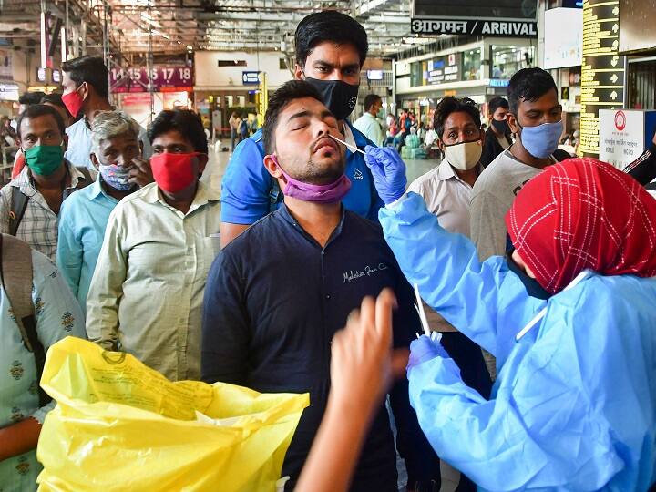 India Omicron Coronavirus India reports 8,503 new Covid-19 cases and 624 deaths in last 24 hours India Omicron Coronavirus : দেশে করোনায় একলাফে বাড়ল দৈনিক মৃত্যু, কমেছে দৈনিক সংক্রমণ