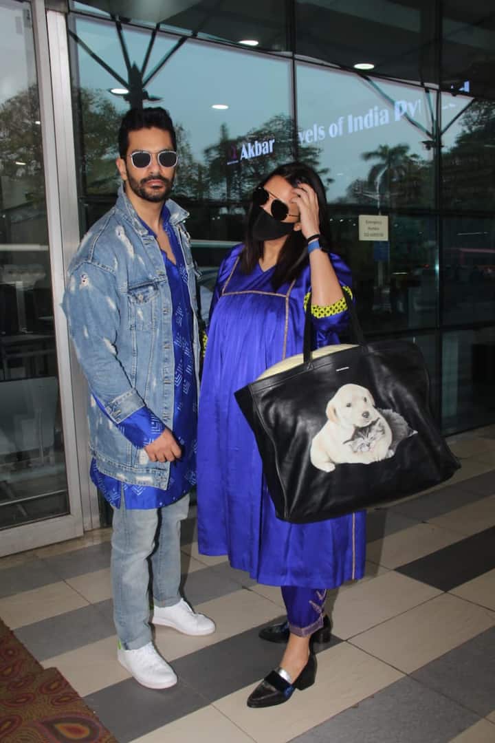 तस्वीरों का कारण है नेहा धूपिया का लुक. हर कोई नेहा धूपिया के इस लुक को देखने के बाद उनकी तीसरी प्रेग्नेंसी की चर्चा कर रहा है.