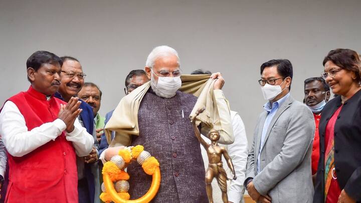 যেখানে এই বৈঠক হল, সেটি দলিত নেতা বিআর আম্বেদকরকে উৎসর্গ করে তৈরি করা।