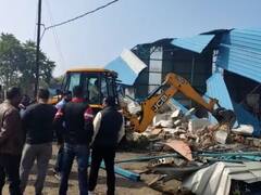 Ujjain News: उज्जैन में नोटिस का जवाब नहीं देने पर चला बुल्डोजर, अवैध रूप से बनाई गई थी बेकरी की दुकान
