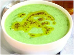 Kitchen Hacks: सर्दियों में बनाएं बथुए का रायता, शरीर को रखे गर्म और सेहतमंद