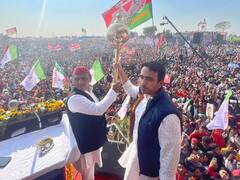 PM मोदी के 'लाल टोपी' वाले बयान पर अखिलेश ने दिया जवाब, कहा- 'लाल का इंकलाब होगा, बाइस में बदलाव होगा'