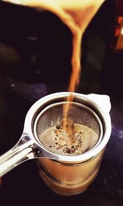 Affect Of Tea: শীতে বারবার চা পান করছেন? জানেন কী মারাত্মক ক্ষতি করছেন নিজের?