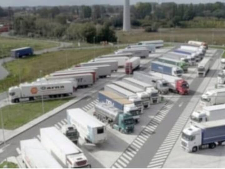 Greater Noida News: लंबे सफर के बाद ग्रेटर नोएडा पहुंचने वाले ट्रक चालकों को होगी बड़ी सहूलियत, जानें क्या है तैयारी? Greater Noida News first truckers point to be built at sirsa entrance ANN Greater Noida News: लंबे सफर के बाद ग्रेटर नोएडा पहुंचने वाले ट्रक चालकों को होगी बड़ी सहूलियत, जानें क्या है तैयारी?