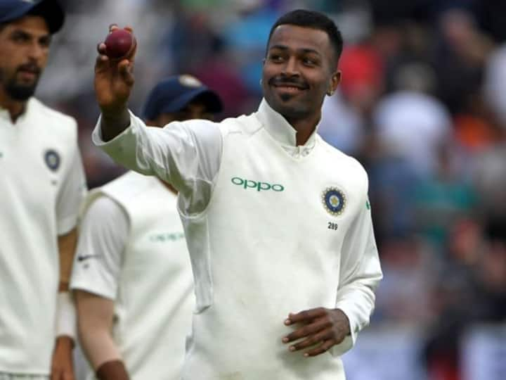 Out-Of-Favour Hardik Pandya Considering Retirement From Test Cricket: Report Hardik Pandya Retirement: हार्दिक पांड्या लवकरच कसोटी क्रिकेटमधून निवृत्ती घेणार, बीसीसीआयच्या अधिकाऱ्यानं सांगितलं कारण