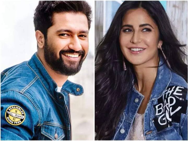 Katrina Kaif-Vicky Kaushal Wedding Menu: बॉलीवुड स्टार्स कैटरीना कैफ (Katrina Kaif) और विक्की कौशल (Vicky Kaushal) अपनी शादी के लिए सवाई माधोपुर के सिक्स सेंस फोर्ट में पहुंच चुके हैं. दोनों की शादी की तैयारियां जोर-शोर से पूरी की जा रही हैं. वहीं बात करें इस शाही शादी के खाने की तो आपको बता दें कि इस राजस्थानी शादी में पंजाबी खाने के तड़के के साथ-साथ मेहमानों को राजस्थान की ट्रेडिशनल केर सांगरी की सब्जी और दाल-बाटी और चूरमा भी परोसा जाने वाला है. चलिए आपको बताते हैं बाकी का मेन्यू.....