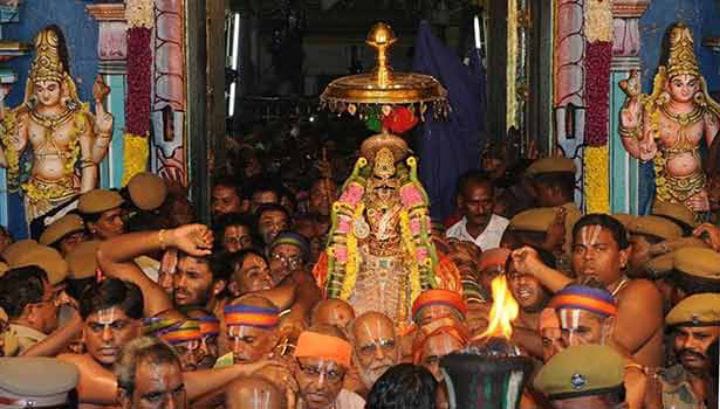 ஸ்ரீரங்கம் : ரங்கநாதர் கோயிலில் சொர்க்கவாசல் திறப்புக்காக உள்ளூர் விடுமுறை -  மாவட்ட ஆட்சியர் அறிவிப்பு