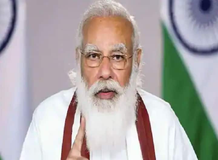 প্রথমে অফিশিয়াল ওয়েবসাইট www.mylpg.in-এ যান। এখানে আপনি স্ক্রিনের ডান দিকে গ্যাস সিলিন্ডারের ছবি দেখতে পাবেন।   এখানে আপনাকে পরিষেবা প্রদানকারীর জায়গায় ক্লিক করতে হবে। এবার পর্দায় একটি নতুন উইন্ডো খুলে যাবে।