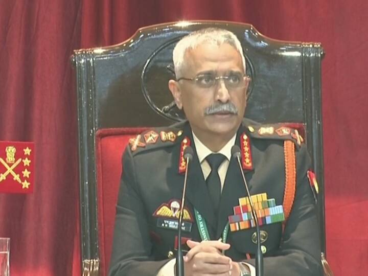 ...Corona अभी खत्म नहीं हुआ, Covid-19 के नए वेरिएंट पर जानें क्या बोले Army Chief MM Narvane Omicron emergence of new variants and resurgence of cases pandemic of COVID 19 is far from over: Army chief MM narvane ...Corona अभी खत्म नहीं हुआ, Covid-19 के नए वेरिएंट पर जानें क्या बोले Army Chief MM Narvane