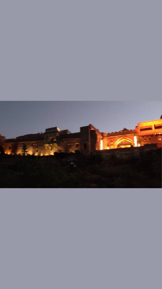 Vicky-Katrina: Special show from wedding venue in Rajasthan