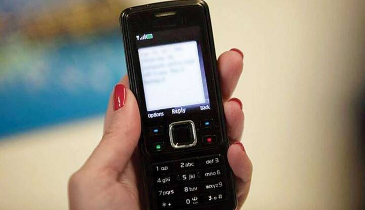 RBI to launch UPI Based Payment Products for feature phone users details inside RBI News: ફીચર ફોન રાખતાં 55 કરોડ ગ્રાહકો માટે સારા સમાચાર, હવે કરી શકાશે UPI પેમેંટ