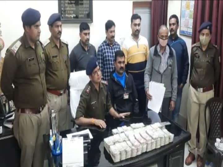Jhansi News: One arrested for smuggling notes, RPF recovered Rs 1 crore annn Jhansi News: नोटों की तस्करी के आरोप में एक गिरफ्तार, RPF ने एक करोड़ रुपये किया बरामद