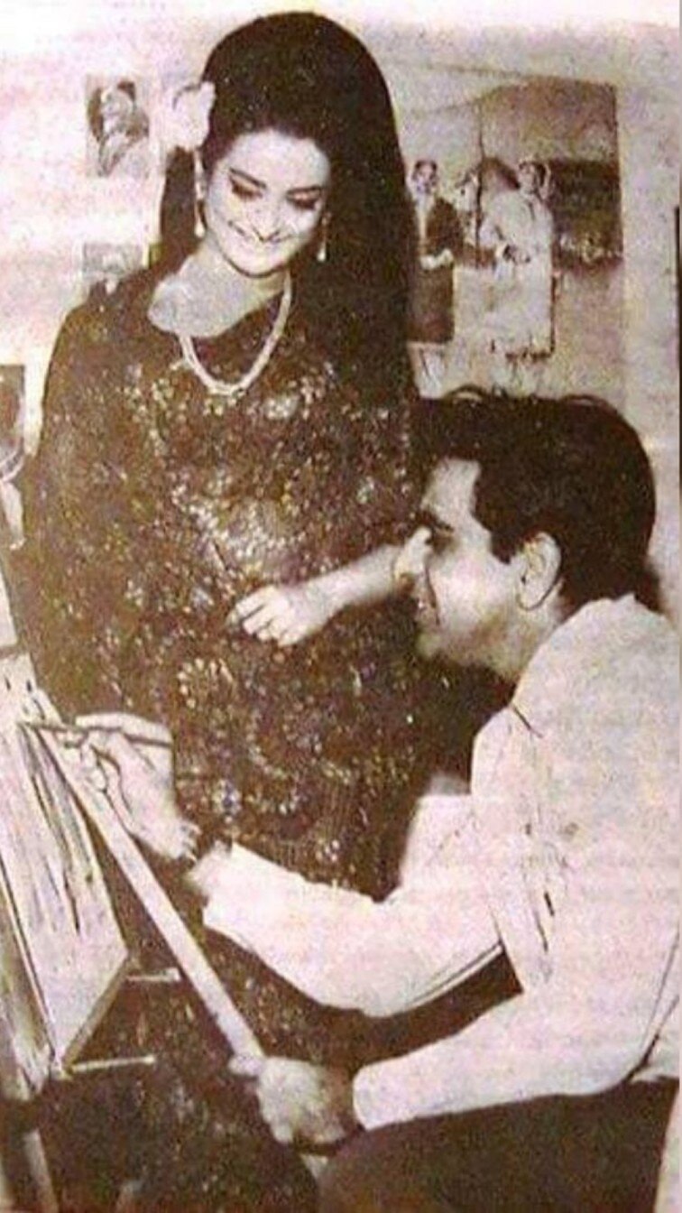 Saira banu reveals how Dilip Kumar proposed her