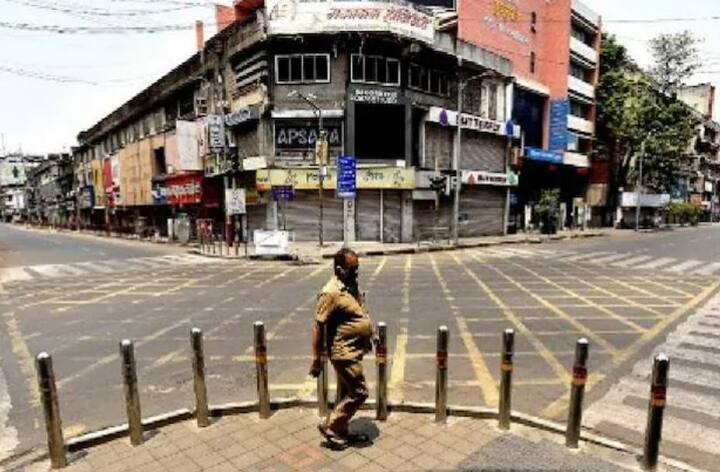Karnataka government announces weekend curfew Bengaluru Friday 10 PM Jan 10 Monday morning 5am Karnataka Weekend Curfew: कर्नाटक में लगेगा वीकेंड कर्फ्यू, कोरोना के बढ़ते मामलों के बीच लिया गया फैसला