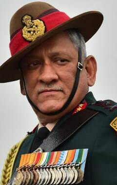 CDS Bipin Rawat Death News: भावुक हुए Trivendra Rawat, बोले- देश को उनकी जरूरत थी