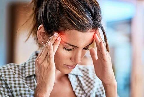 Home and natural remedies for migraine How to Control Migraine Naturally: માઈગ્રેનથી છુટકારો મેળવવા માટે આ આયુર્વેદિક 5  ઘરેલું ઉપચાર અજમાવી જુઓ.  કારગર છે