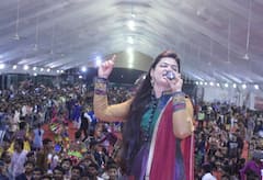 આ છે ગુજરાતની જાણીતી લોકગાયિકા, પાડે છે રોકસ્ટાર જેવી એન્ટ્રી