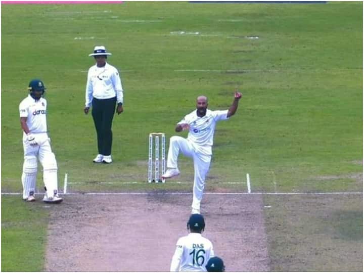 This Pakistani bowler celebrates like Shikhar Dhawan after taking a wicket, the video went viral This Pakistani bowler celebrates like Shikhar Dhawan after taking a wicket, the video went viral