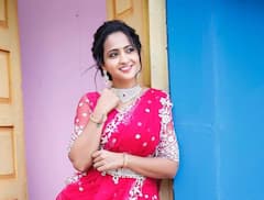 Lasya Manjunath Photos:  నిండుగా విచ్చుకున్న గులాబీ పువ్వులా... లాస్య