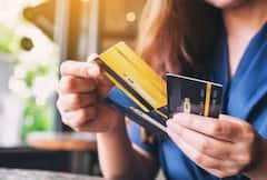 Credit Card Usage Tips: ક્રેડિટ કાર્ડ રાખતાં લોકો ન કરે આ ભૂલ, ખિસ્સા પર પડશે ભાર