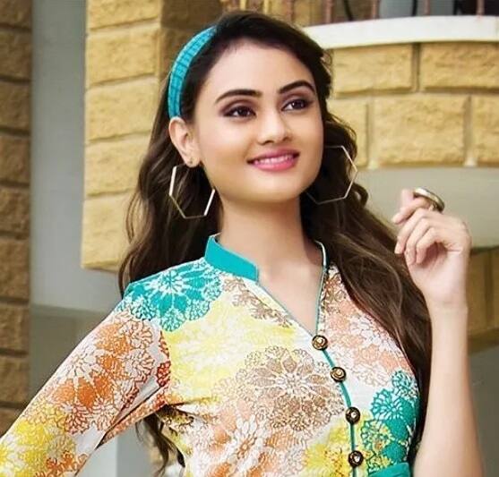 જાનકી બોડીવાલા હાલમાં સૌથી ચર્ચિત સેલિબ્રિટી છે. ફિલ્મ 'છેલ્લો દિવસ'થી એક છાપ ઊભી કરી હતી. જાનકીના 'ઓ! તારી', 'તંબુરો', 'દાઉદ પકડ' અને 'છુટ્ટી જશે છક્કા' ડાયલોગ બહુ ચર્ચાયા હતા.