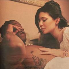 Kylie Jenner Photos: Travis Scott के साथ प्रेग्नेंट काइली जेनर की रोमांटिक तस्वीरें वायरल, यहां देखिए