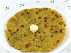 Kitchen Hack: फट जाती हैं मक्के की रोटी तो इस आसान ट्रिक से बनाएं