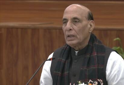 Minister Rajnath Singh holds urgent consultation with Prime Minister Chopper Crash | பிரதமருடன் அமைச்சர் ராஜ்நாத் சிங் அவசர ஆலோசனை விபத்து குறித்து விளக்கியதாகத் தகவல்