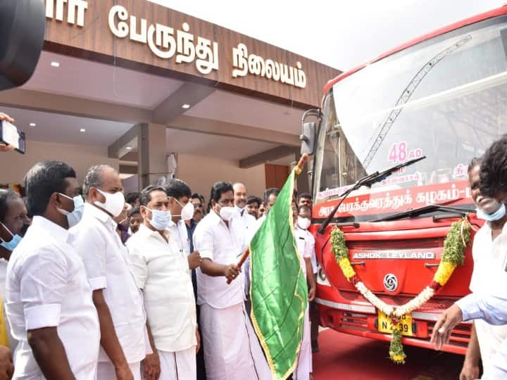 The Chief Minister inaugurated the renovated Madurai Periyar Bus Stand under the Smart City project ஈபிஎஸ் அடிக்கல் - எம்கேஎஸ் ஓப்பன்...! - ஸ்மார்ட் சிட்டி திட்டத்தால் ஸ்மார்ட் ஆன மதுரை பெரியார் பேருந்து நிலையம்