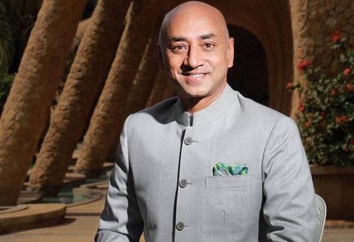 Jaydev Gala: जयदेव गाला लोकसभा में 5वें सबसे अमीर सांसद हैं. उनके पास कुल संपत्ति करीब 305 करोड़ रुपए की है. गाला तेलुगू देशम पार्टी से हैं. वह वह गुंतुर लोकसभा सीट से जीतकर संसद पहुंचे हैं.