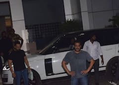 On Vicky Kaushal-Katrina Kaif's Wedding Day, Salman Khan Leaves For Riyadh For His Da-bangg Tour- SEE PICS