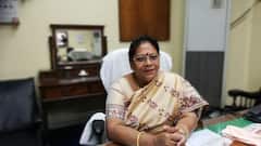 KMC Election 2021: শিয়রে ভোট, প্রতাপাদিত্য রোডে প্রচার মালা রায়ের| Bangla News