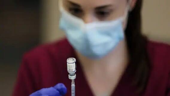 Covid Vaccination: আমেরিকায় ১৬ ঊর্ধ্বদের ফাইজারের বুস্টার ডোজের অনুমতি | Bangla News