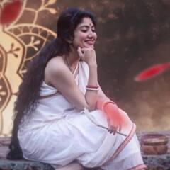 Sai Palavi Pics: சாய் பல்லவியின் அசத்தல் க்ளிக்ஸ்...!