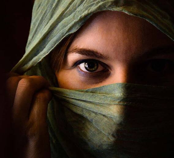 डोळ्यांच्या आरोग्यासाठी 'हे' पदार्थ फायदेशीर