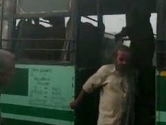 Watch Video: அரசுப்பேருந்தில் இருந்து நரிக்குறவர்கள் இறக்கிவிடப்பட்டதற்கு தீண்டாமைதான் காரணமா? உண்மை என்ன?
