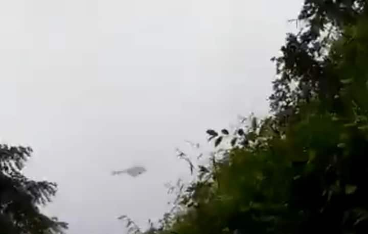 CDS Chopper Crash Video coonoor, Bipin Rawat Helicopter Mi 17 enters heavy mist before crash- Watch Video Coonoor Crash: Last Moments Of CDS Bipin Rawat's Helicopter MI-17V5? Video Surfaces