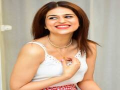 Shraddha Das: బోల్డ్ రోల్స్ కి సై అన్నా అర్థం చేసుకోరూ...