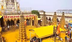 PHOTO : यळकोट यळकोट जय मल्हार! चंपाषष्ठीला खंडेरायाची जेजुरी सजली, डोळ्यांचे पारणे फेडणारे दृश्य