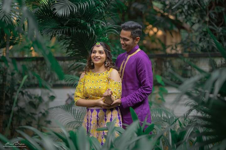 லட்சுமி ஸ்டோர்ஸ் என்ற தொலைக்காட்சி தொடரின் மூலம் பிரபலமானவர்.