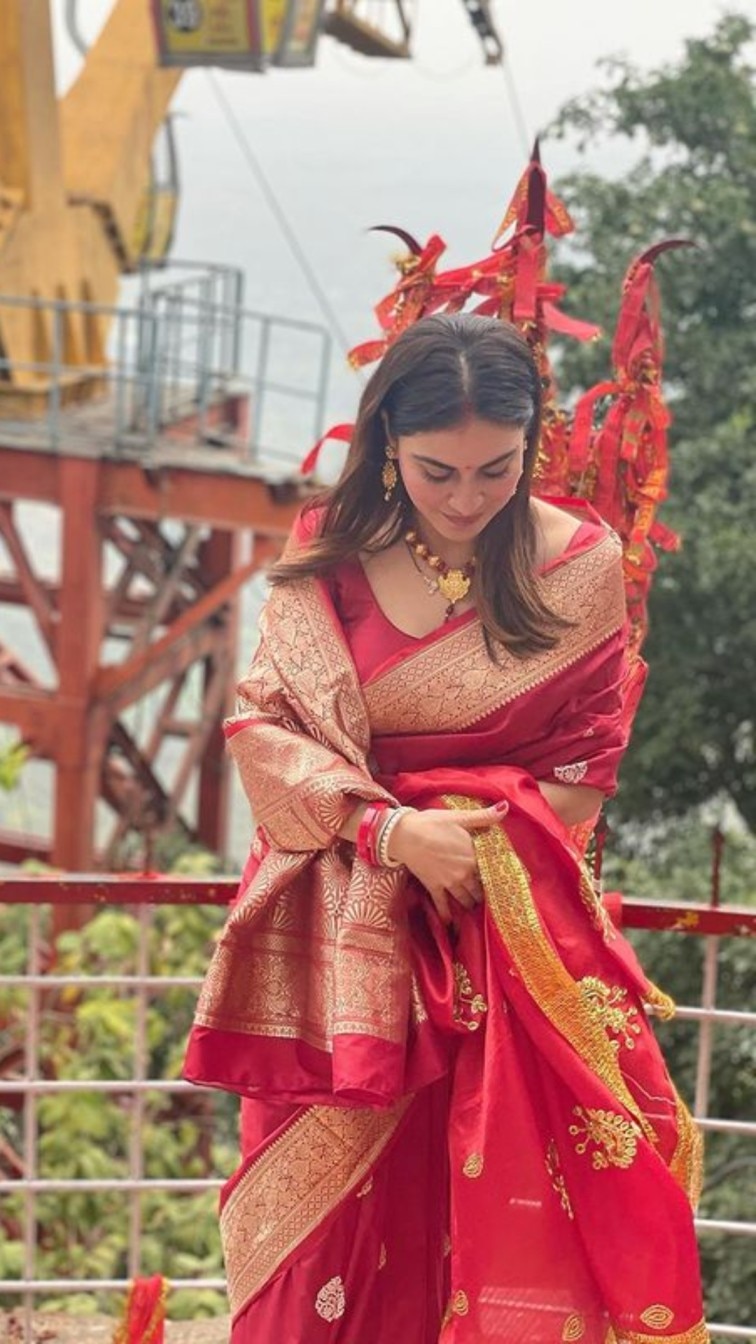 Inside the Wedding of Shraddha Arya of Kundali Bhagya and his hubby Rahul  Sharma