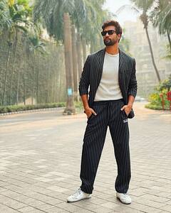 Vicky Kaushal Photos: కత్రినా మనసు దోచిన డస్కీ హీరో విక్కీ... స్టైలిష్ లుక్స్