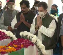 CDS Bipin Rawat Funeral: जांबाज बिपिन रावत को देश ने नम आंखों से दी श्रद्धांजलि, राहुल गांधी और अमित शाह भी पहुंचे- PICS