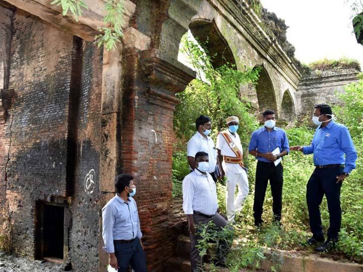 Thanjavur: Occupied Punnainallur Mariamman Water Hall - Government study on recovery ஆக்கிரமிக்கப்பட்டுள்ள புன்னைநல்லூர் மாரியம்மன் நீராழி மண்டபம் - மீட்பது குறித்து அரசு ஆய்வு