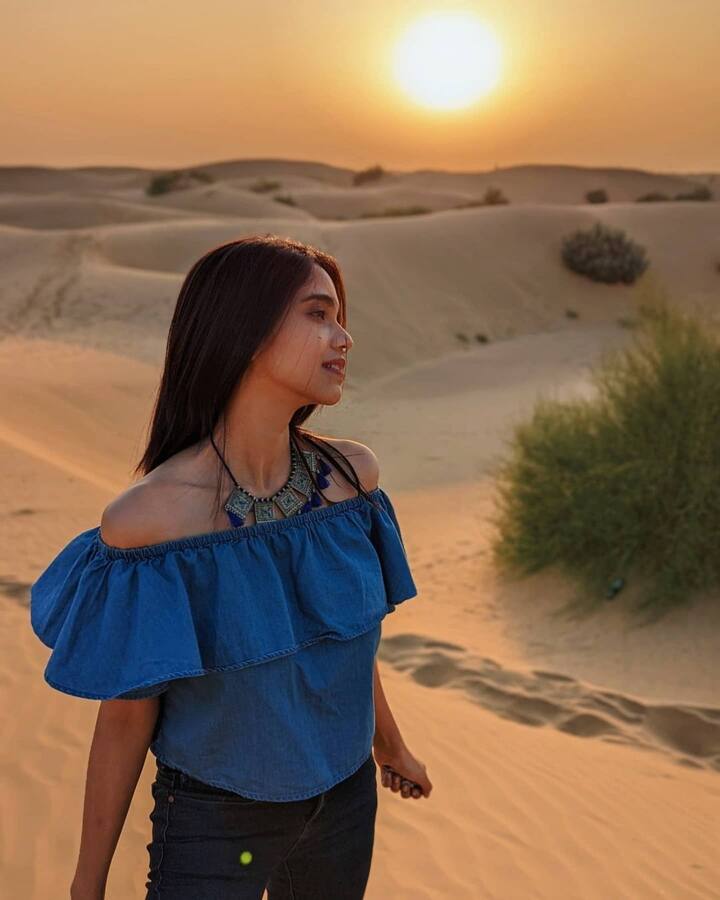 घाडगे अँड सून फेम अभिनेत्री भाग्यश्री लिमये सोशल मीडियावर आपल्या ग्लॅमरस फोटोंमुळे नेहमीच चर्चेत असते. (Photo Credit : @bhagyashreelimaye/Instagram)