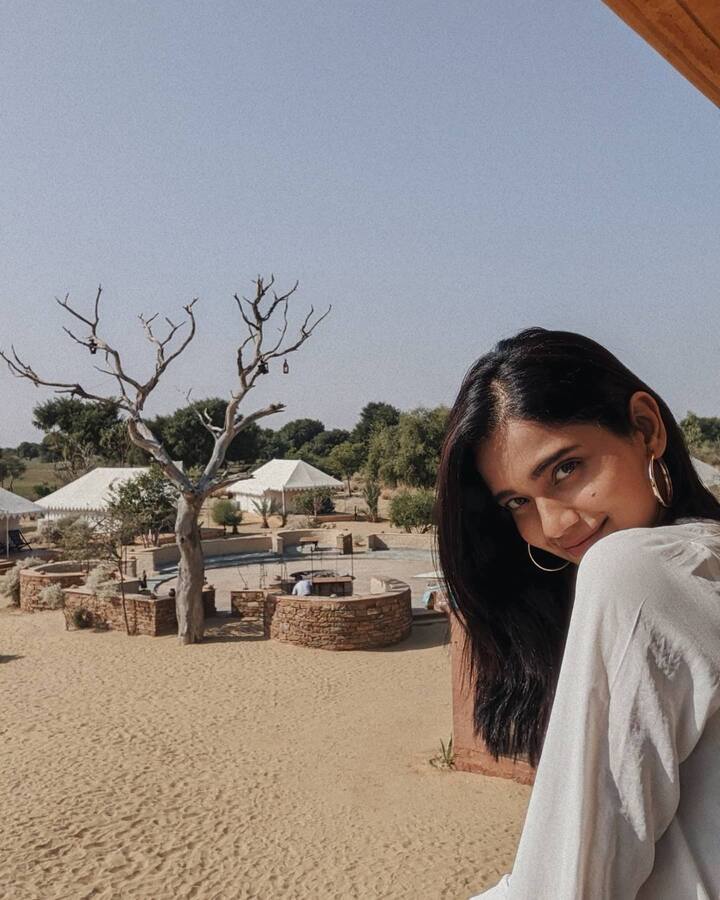 भाग्यश्री मनोरंजन क्षेत्रात पदार्पण करण्यापूर्वी आयटी कंपनीमध्ये काम करत होती. (Photo Credit : @bhagyashreelimaye/Instagram)