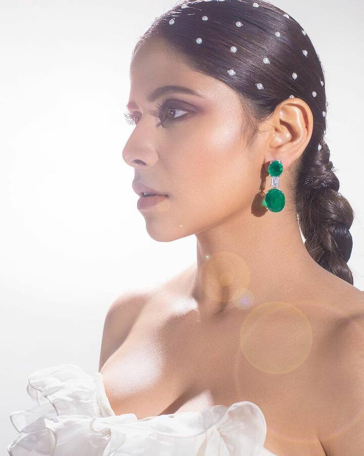 सईच्या चाहत्यांनी तिच्या या फोटोंवर लाइक्स आणि कमेंट्सचा वर्षाव केला आहे. (PHOTO : @saietamhankar/Instagram)