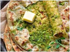 Kitchen Hacks: सर्दियों में जरूर बनाएं मटर के भरवां पराठे, स्वाद ऐसा कि रोज खाने का मन करेगा