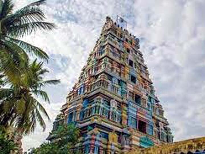 ஆக்கிரமிக்கப்பட்டுள்ள புன்னைநல்லூர் மாரியம்மன் நீராழி மண்டபம் - மீட்பது குறித்து அரசு ஆய்வு